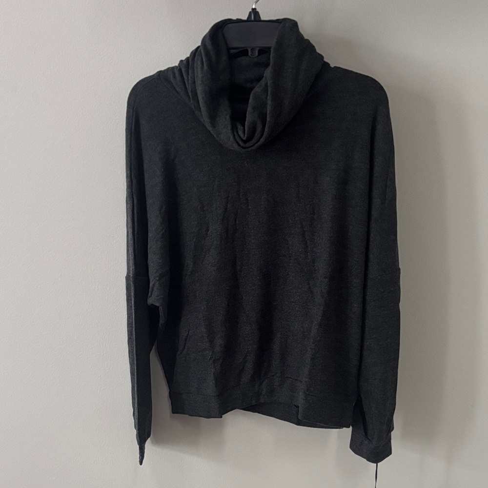 Michael Lauren Turtle Neck